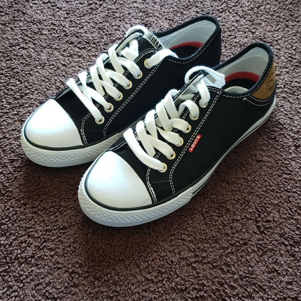 Levi's shoes